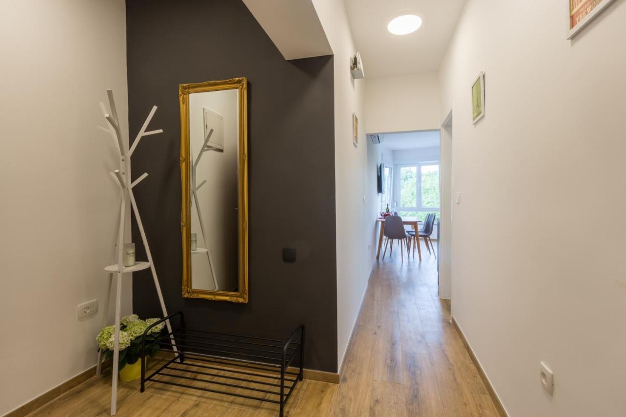 Sylvia Center Apartment Pula Buitenkant foto
